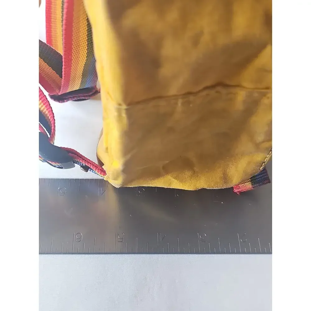 Fjällräven shows wear